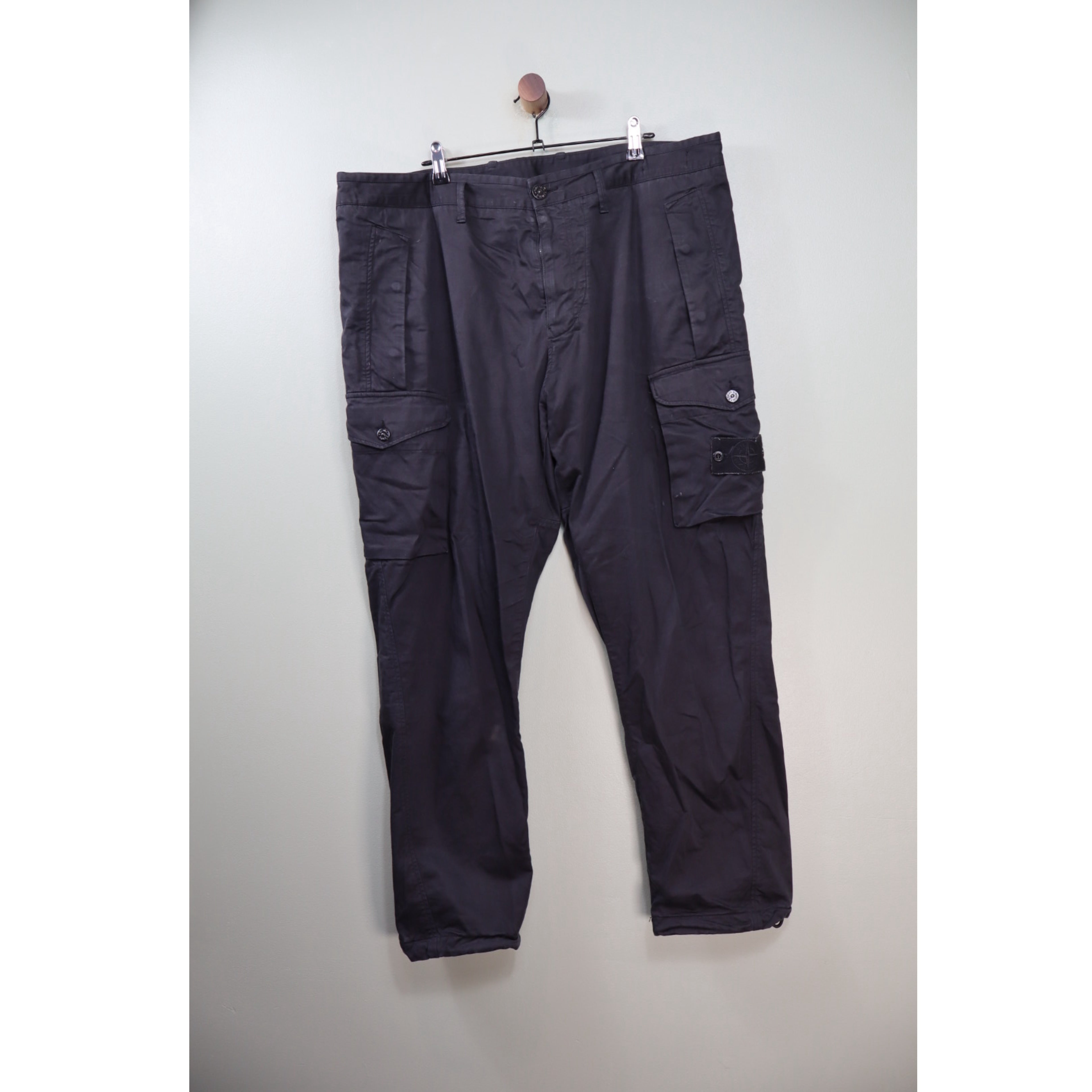 Stone Island Black CO Ghost Cargo Bottoms