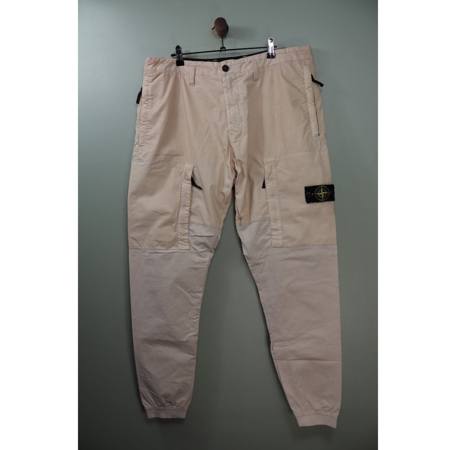 Stone Island Beige CO Cargo Bottoms