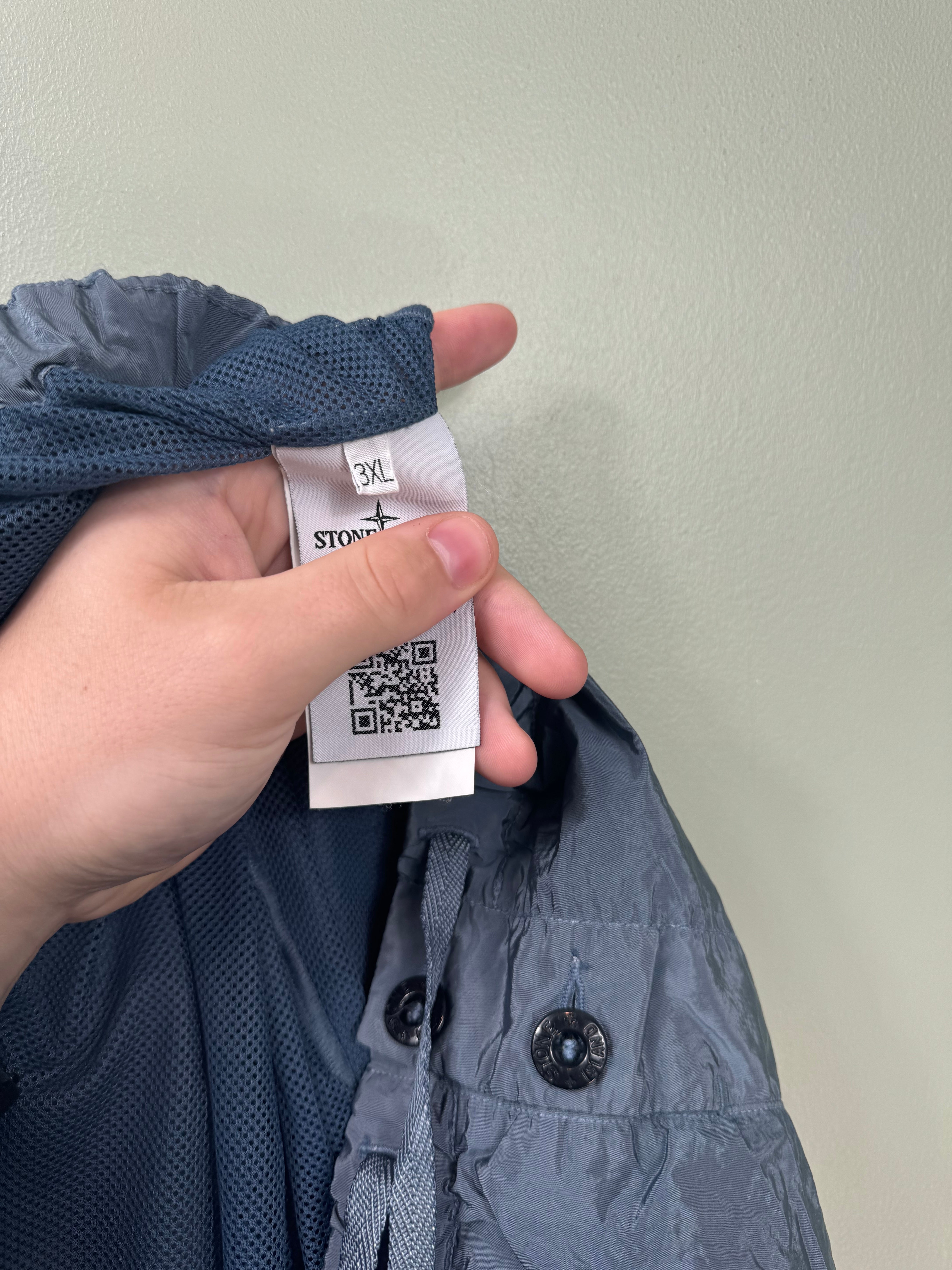 Stone Island Blue Nylon Metal Shorts