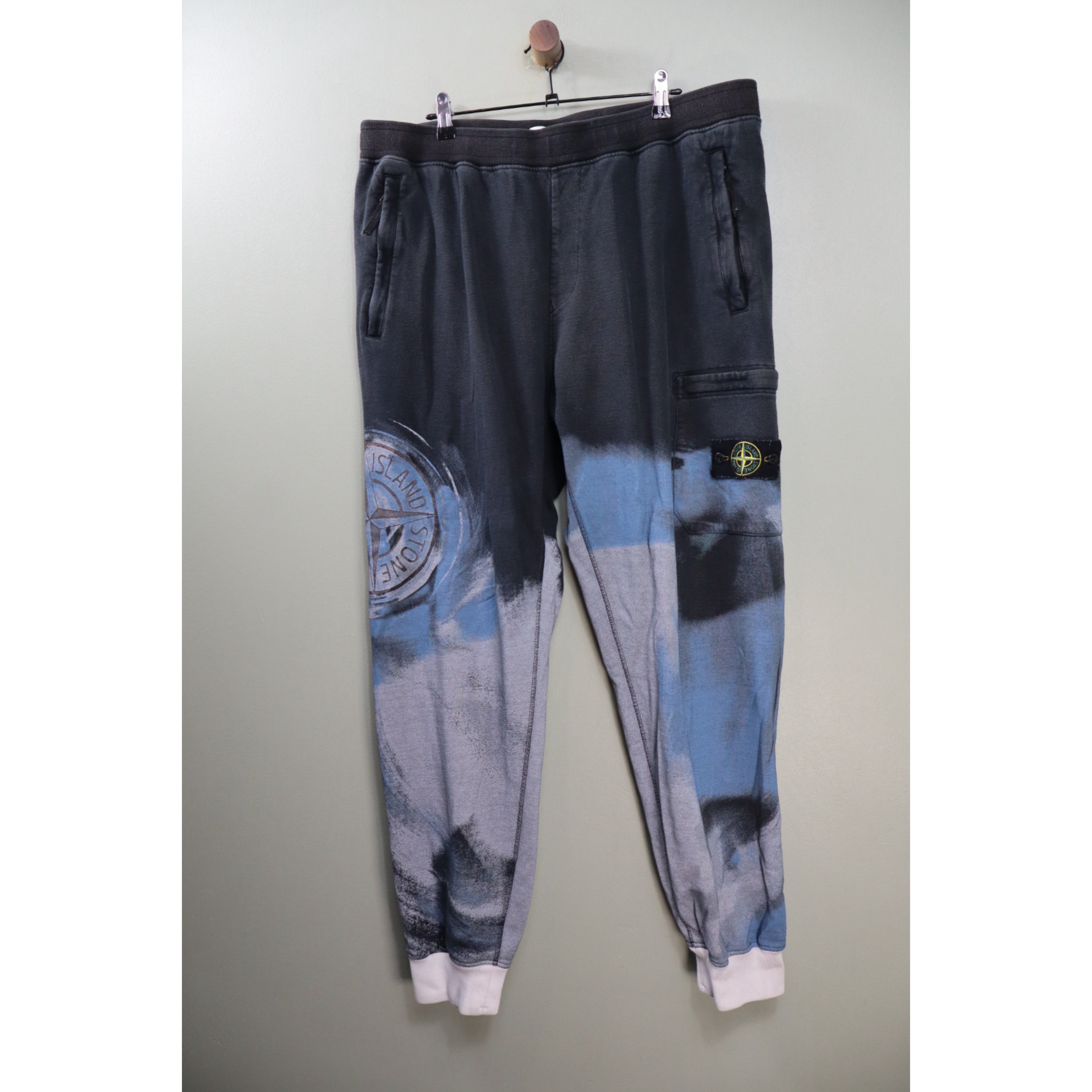 Stone Island Black Paint-Stroke Joggers