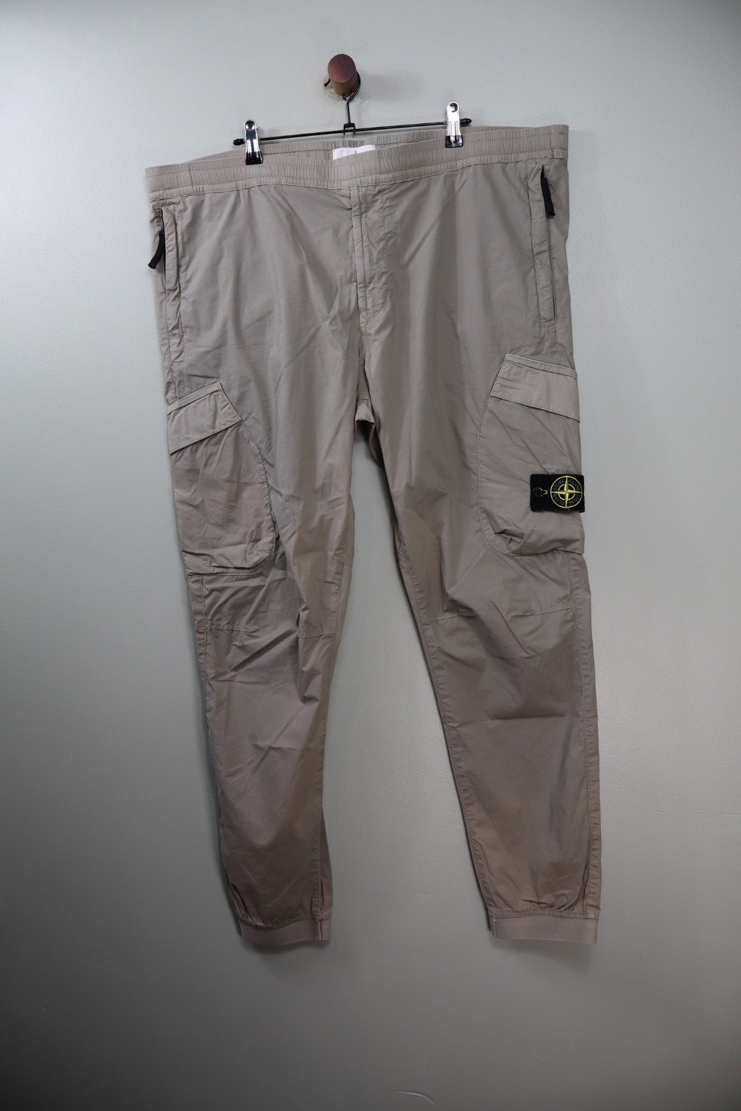 Stone Island Khaki RE-T Cargo Bottoms