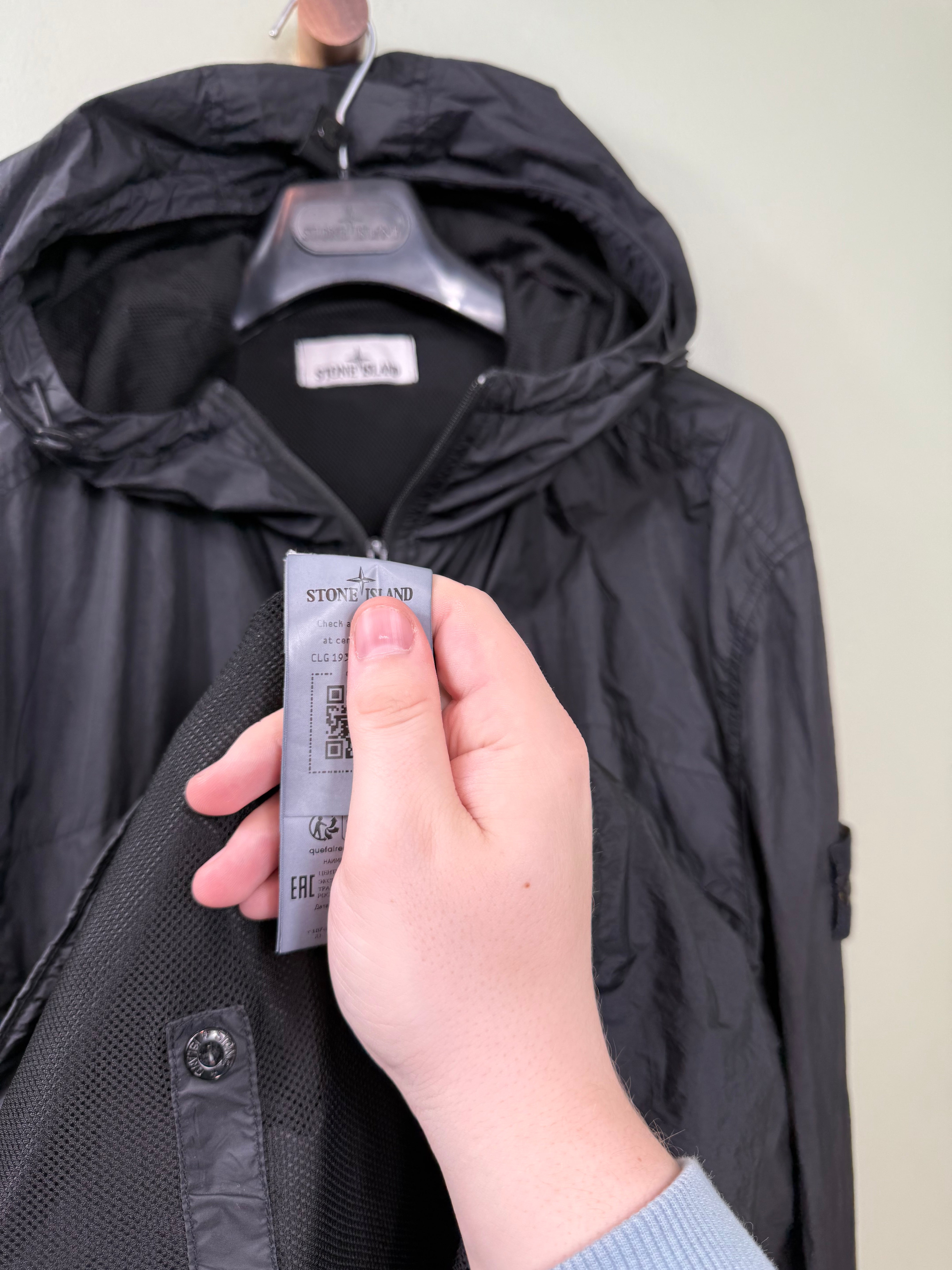 Stone Island Black Crinkle Reps Jacket